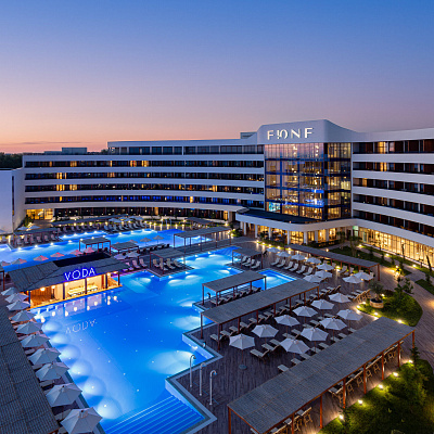 Электронные замки проектной модели IS8005AB3-S в элитном отеле FЮNF LUXURY RESORT & SPA ANAPA MIRACLEON 5*